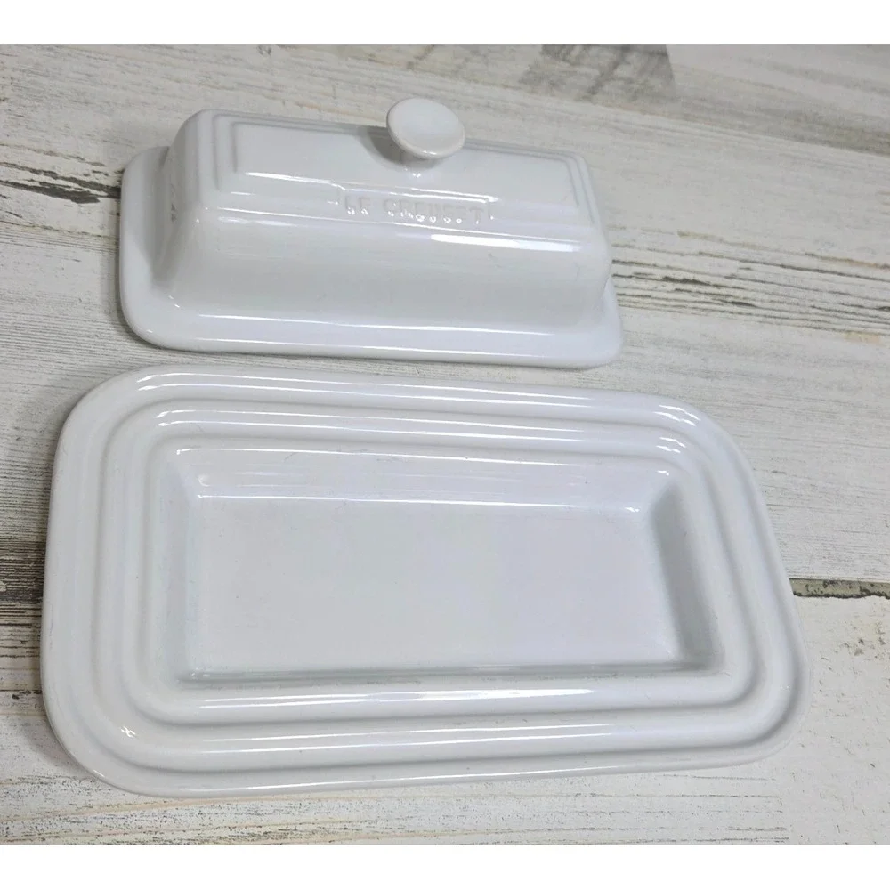 Le Creuset White Heritage Stoneware Covered Butter Dish Rectangular 2 Piece